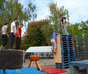 PK Stras à la rentrée des associations : Saut de bras